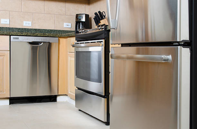 stainless steel kitchen appliances